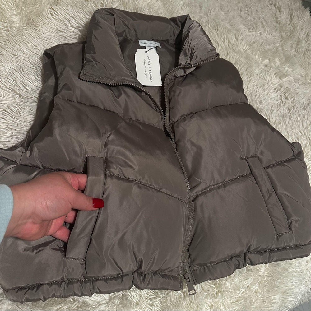 Better Together Brown Puffer Vest - Picture 6 of 10